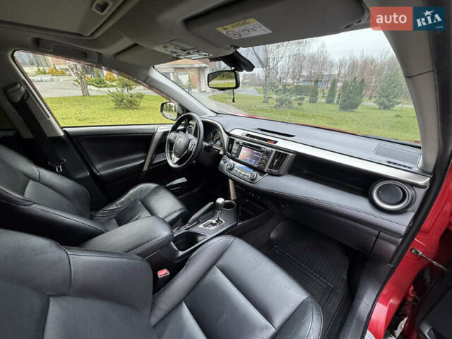 Червоний Тойота РАВ 4, об'ємом двигуна 2.49 л та пробігом 190 тис. км за 16499 $, фото 11 на Automoto.ua