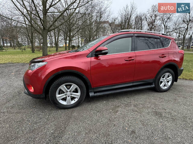 Червоний Тойота РАВ 4, об'ємом двигуна 2.49 л та пробігом 190 тис. км за 16499 $, фото 4 на Automoto.ua