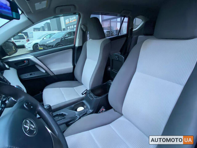 Красный Тойота РАВ 4, объемом двигателя 2.5 л и пробегом 104 тыс. км за 16800 $, фото 15 на Automoto.ua