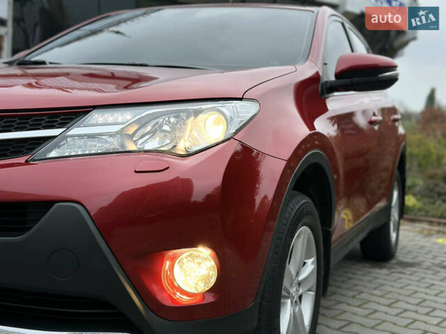 Червоний Тойота РАВ 4, об'ємом двигуна 2.23 л та пробігом 73 тис. км за 21900 $, фото 3 на Automoto.ua