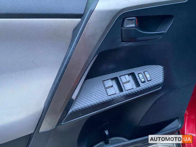 Красный Тойота РАВ 4, объемом двигателя 2.5 л и пробегом 104 тыс. км за 16800 $, фото 10 на Automoto.ua