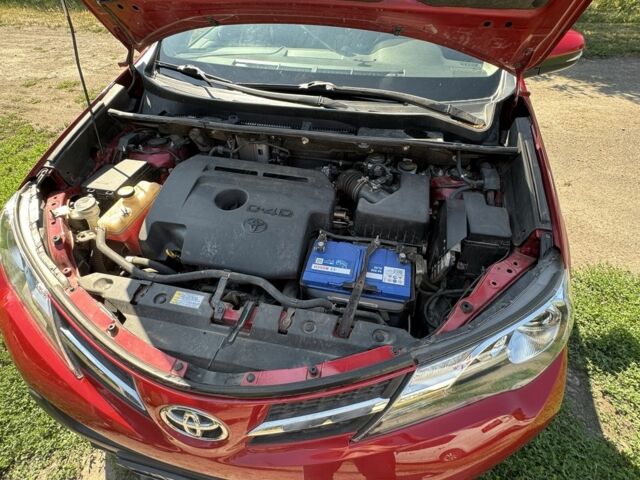 Красный Тойота РАВ 4, объемом двигателя 2 л и пробегом 228 тыс. км за 14000 $, фото 2 на Automoto.ua