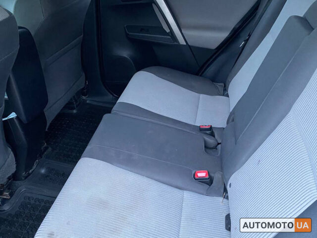 Красный Тойота РАВ 4, объемом двигателя 2.5 л и пробегом 104 тыс. км за 16800 $, фото 26 на Automoto.ua