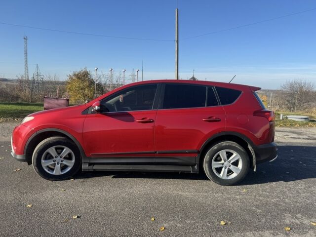 Красный Тойота РАВ 4, объемом двигателя 0 л и пробегом 137 тыс. км за 15700 $, фото 2 на Automoto.ua