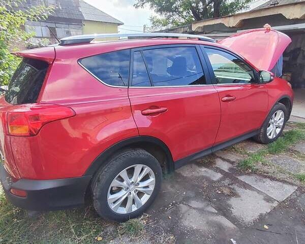 Тойота РАВ 4 2015 у Кривому Розі на Automoto.ua Червоний Тойота РАВ 4, об'ємом двигуна 2.49 л та пробігом 88 тис. км за 17500 $, фото 2 на Automoto.ua