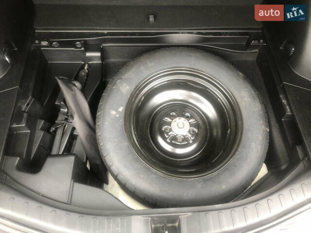 Красный Тойота РАВ 4, объемом двигателя 2.49 л и пробегом 98 тыс. км за 17400 $, фото 13 на Automoto.ua