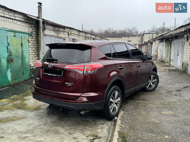 Красный Тойота РАВ 4, объемом двигателя 2.23 л и пробегом 214 тыс. км за 22000 $, фото 4 на Automoto.ua