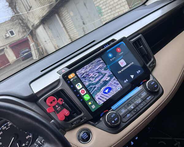 Красный Тойота РАВ 4, объемом двигателя 2.23 л и пробегом 214 тыс. км за 22000 $, фото 25 на Automoto.ua