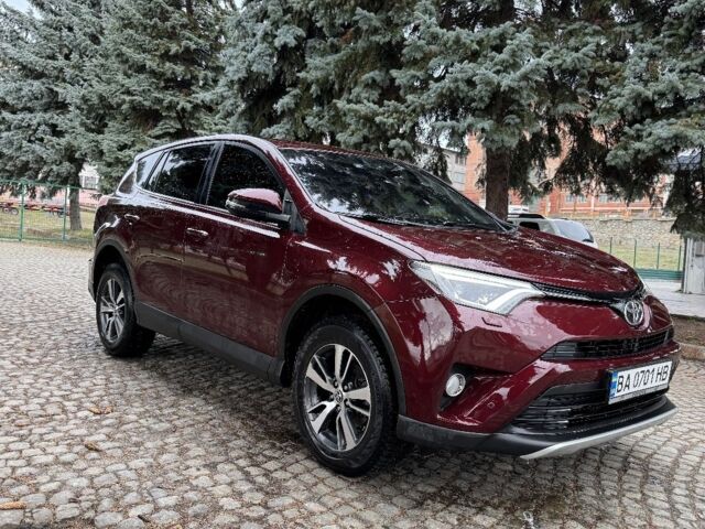 Тойота РАВ 4 2016 в Кропивницком (Кировограде) на Automoto.ua Красный Тойота РАВ 4, объемом двигателя 2.2 л и пробегом 191 тыс. км за 17500 $, фото 1 на Automoto.ua