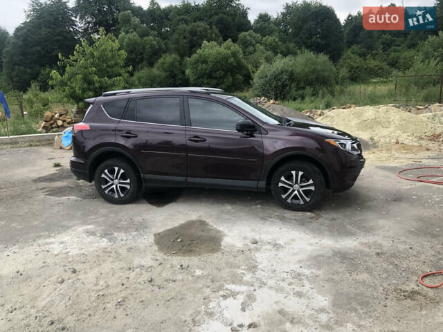 Красный Тойота РАВ 4, объемом двигателя 2.49 л и пробегом 98 тыс. км за 17400 $, фото 3 на Automoto.ua