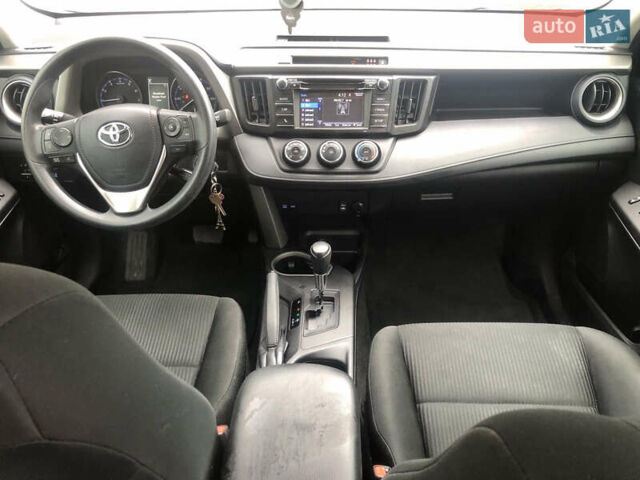 Красный Тойота РАВ 4, объемом двигателя 2.49 л и пробегом 98 тыс. км за 17400 $, фото 7 на Automoto.ua