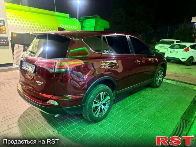 Красный Тойота РАВ 4, объемом двигателя 2.2 л и пробегом 189 тыс. км за 18500 $, фото 4 на Automoto.ua