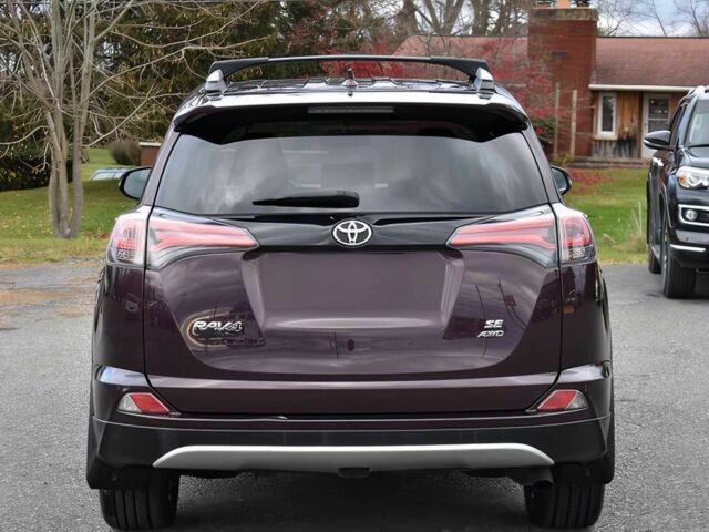 Червоний Тойота РАВ 4, об'ємом двигуна 2.5 л та пробігом 78 тис. км за 7200 $, фото 5 на Automoto.ua