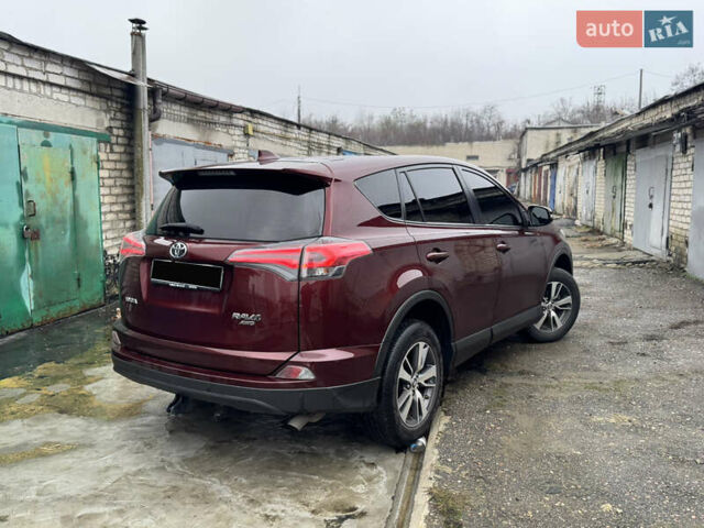 Красный Тойота РАВ 4, объемом двигателя 2.23 л и пробегом 214 тыс. км за 22000 $, фото 5 на Automoto.ua