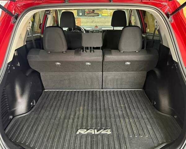 Червоний Тойота РАВ 4, об'ємом двигуна 2.49 л та пробігом 90 тис. км за 18500 $, фото 8 на Automoto.ua