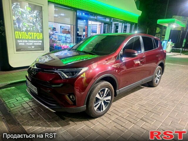 Красный Тойота РАВ 4, объемом двигателя 2.2 л и пробегом 189 тыс. км за 18500 $, фото 1 на Automoto.ua