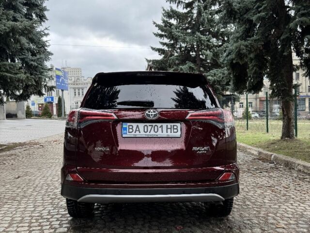 Тойота РАВ 4 2016 в Кропивницком (Кировограде) на Automoto.ua Красный Тойота РАВ 4, объемом двигателя 2.2 л и пробегом 191 тыс. км за 17500 $, фото 7 на Automoto.ua