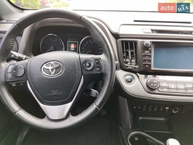 Червоний Тойота РАВ 4, об'ємом двигуна 2.2 л та пробігом 126 тис. км за 22500 $, фото 11 на Automoto.ua