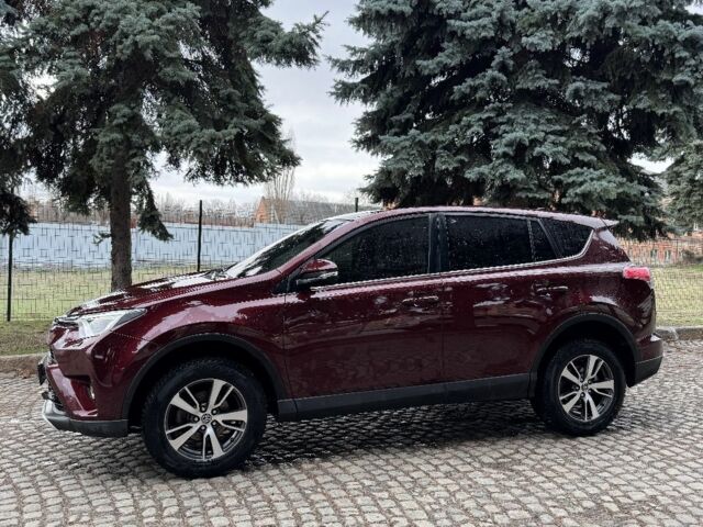 Тойота РАВ 4 2016 в Кропивницком (Кировограде) на Automoto.ua Красный Тойота РАВ 4, объемом двигателя 2.2 л и пробегом 191 тыс. км за 17500 $, фото 3 на Automoto.ua
