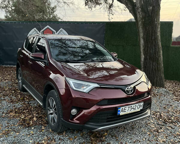 Красный Тойота РАВ 4, объемом двигателя 1.99 л и пробегом 96 тыс. км за 21000 $, фото 2 на Automoto.ua