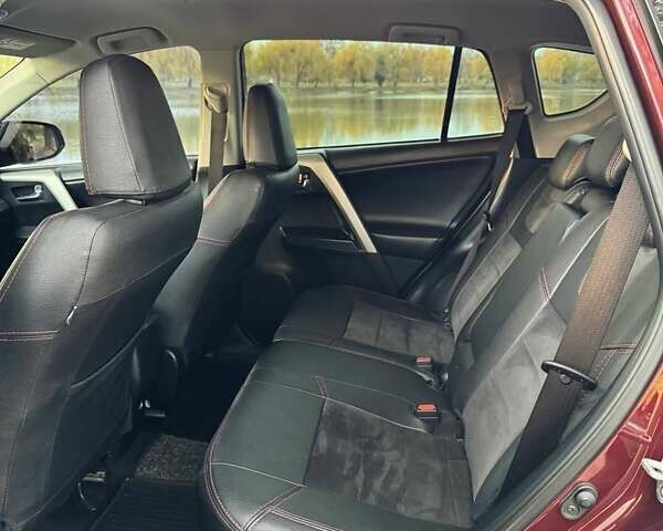 Красный Тойота РАВ 4, объемом двигателя 1.99 л и пробегом 218 тыс. км за 19300 $, фото 32 на Automoto.ua