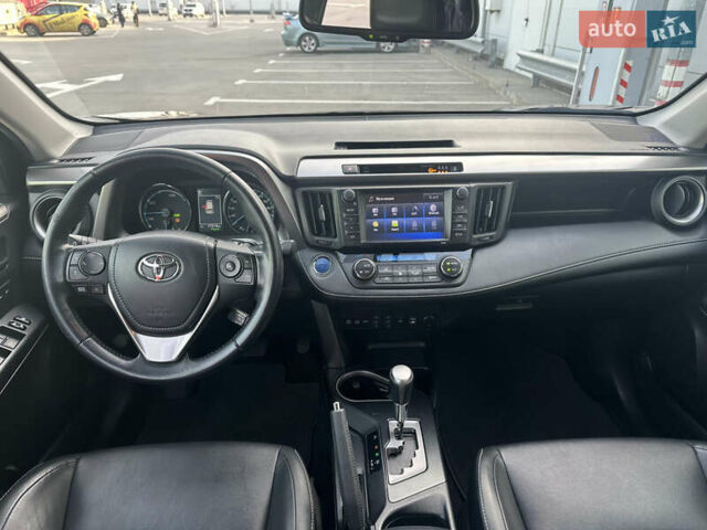 Красный Тойота РАВ 4, объемом двигателя 2.49 л и пробегом 77 тыс. км за 22000 $, фото 27 на Automoto.ua