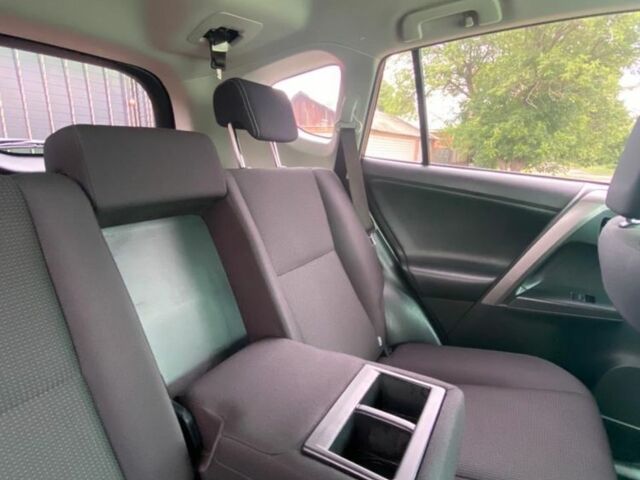 Красный Тойота РАВ 4, объемом двигателя 2.5 л и пробегом 135 тыс. км за 23000 $, фото 11 на Automoto.ua