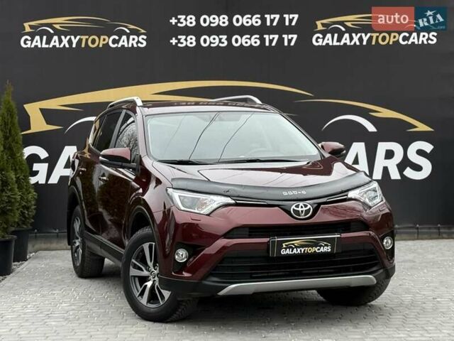 Красный Тойота РАВ 4, объемом двигателя 2.23 л и пробегом 112 тыс. км за 23500 $, фото 2 на Automoto.ua