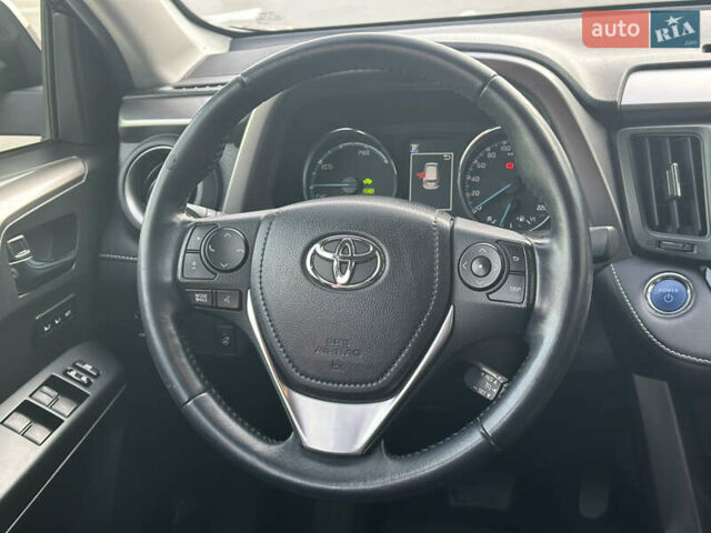 Красный Тойота РАВ 4, объемом двигателя 2.49 л и пробегом 77 тыс. км за 22000 $, фото 28 на Automoto.ua