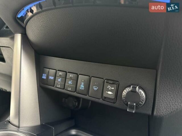 Красный Тойота РАВ 4, объемом двигателя 2.23 л и пробегом 112 тыс. км за 23500 $, фото 60 на Automoto.ua