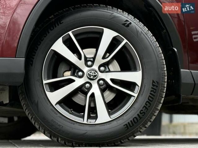 Красный Тойота РАВ 4, объемом двигателя 2.23 л и пробегом 112 тыс. км за 23500 $, фото 29 на Automoto.ua