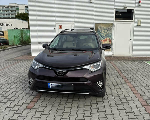 Червоний Тойота РАВ 4, об'ємом двигуна 2.49 л та пробігом 157 тис. км за 21200 $, фото 1 на Automoto.ua