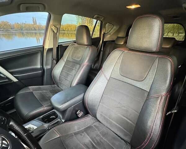 Красный Тойота РАВ 4, объемом двигателя 1.99 л и пробегом 218 тыс. км за 19300 $, фото 22 на Automoto.ua