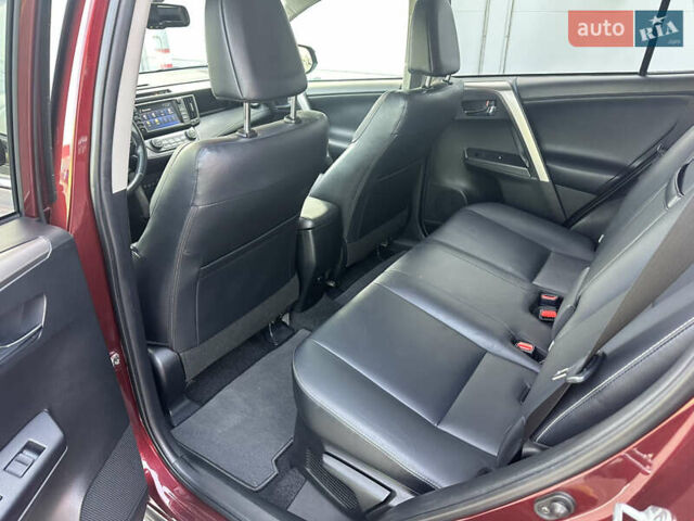 Красный Тойота РАВ 4, объемом двигателя 2.49 л и пробегом 77 тыс. км за 22000 $, фото 18 на Automoto.ua