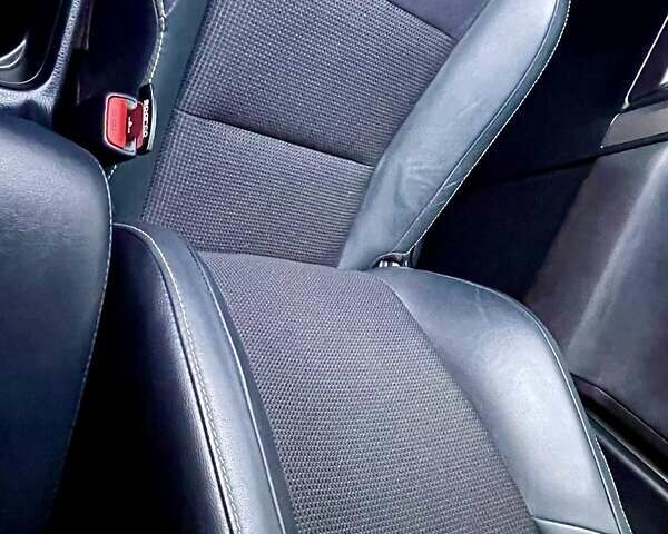 Червоний Тойота РАВ 4, об'ємом двигуна 2.23 л та пробігом 44 тис. км за 28500 $, фото 12 на Automoto.ua