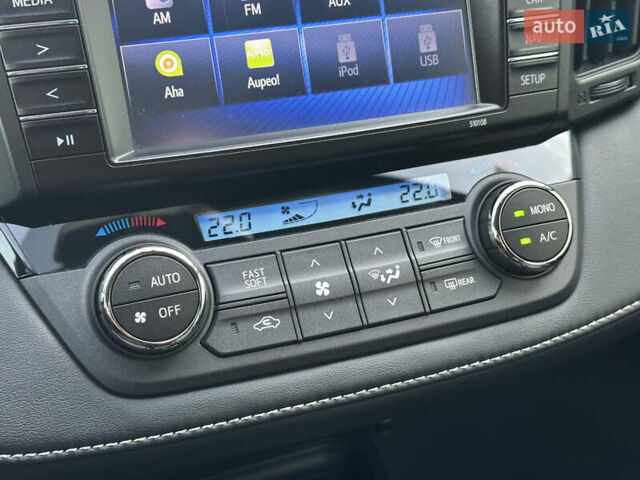 Красный Тойота РАВ 4, объемом двигателя 2.49 л и пробегом 77 тыс. км за 22000 $, фото 39 на Automoto.ua