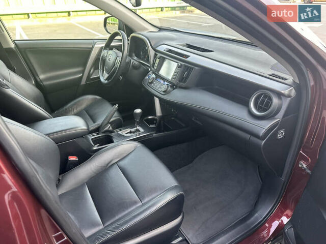 Красный Тойота РАВ 4, объемом двигателя 2.49 л и пробегом 77 тыс. км за 22000 $, фото 25 на Automoto.ua