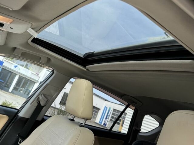 Красный Тойота РАВ 4, объемом двигателя 0 л и пробегом 157 тыс. км за 19200 $, фото 1 на Automoto.ua