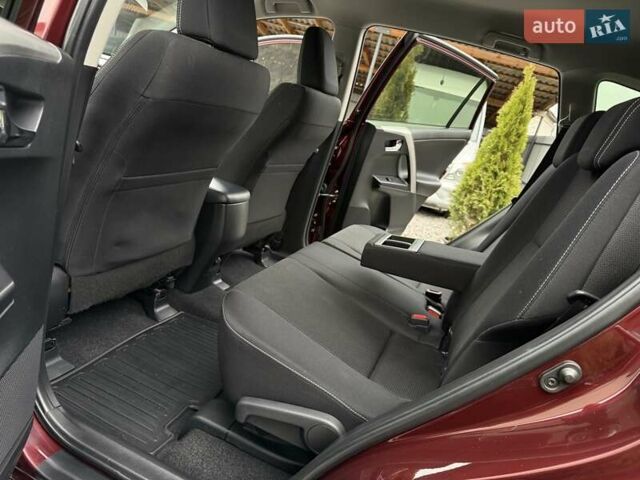 Красный Тойота РАВ 4, объемом двигателя 2.23 л и пробегом 112 тыс. км за 23500 $, фото 41 на Automoto.ua