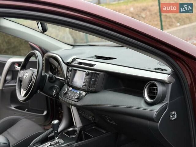 Красный Тойота РАВ 4, объемом двигателя 2.23 л и пробегом 112 тыс. км за 23500 $, фото 36 на Automoto.ua