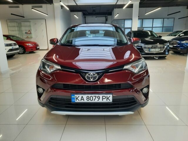 Красный Тойота РАВ 4, объемом двигателя 2.2 л и пробегом 168 тыс. км за 18999 $, фото 7 на Automoto.ua