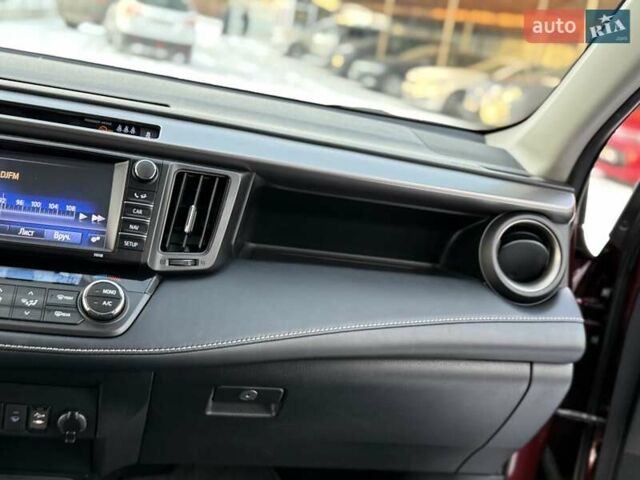 Червоний Тойота РАВ 4, об'ємом двигуна 2.23 л та пробігом 85 тис. км за 22900 $, фото 48 на Automoto.ua