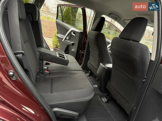 Красный Тойота РАВ 4, объемом двигателя 2.23 л и пробегом 112 тыс. км за 23500 $, фото 39 на Automoto.ua