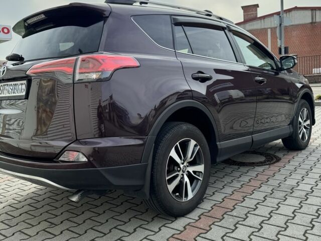 Красный Тойота РАВ 4, объемом двигателя 0 л и пробегом 157 тыс. км за 19200 $, фото 6 на Automoto.ua