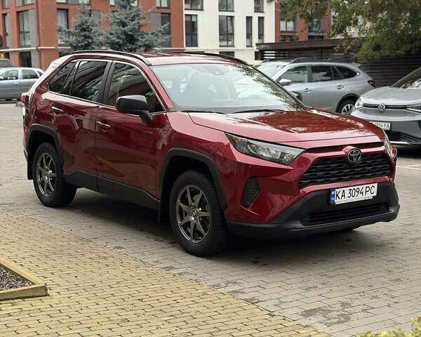 Красный Тойота РАВ 4, объемом двигателя 2.49 л и пробегом 69 тыс. км за 21500 $, фото 1 на Automoto.ua