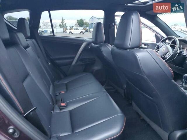 Красный Тойота РАВ 4, объемом двигателя 2.49 л и пробегом 147 тыс. км за 5400 $, фото 10 на Automoto.ua