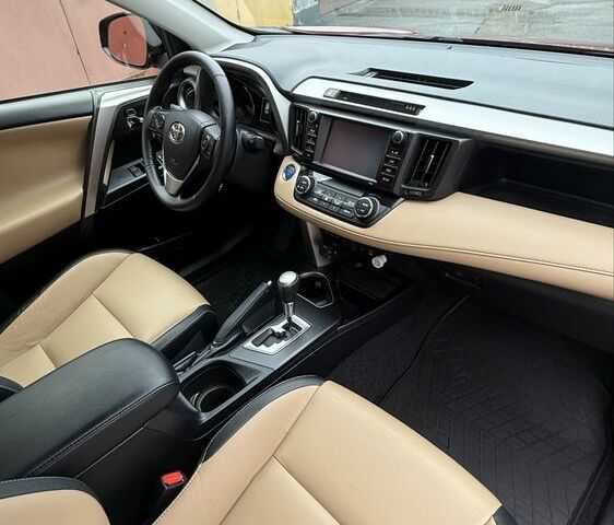 Красный Тойота РАВ 4, объемом двигателя 2.5 л и пробегом 47 тыс. км за 27000 $, фото 22 на Automoto.ua