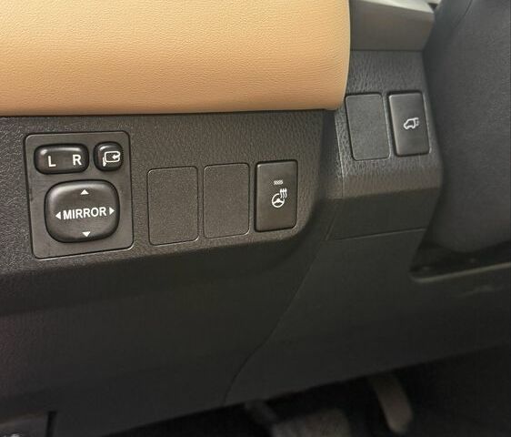 Красный Тойота РАВ 4, объемом двигателя 2.5 л и пробегом 47 тыс. км за 27000 $, фото 16 на Automoto.ua