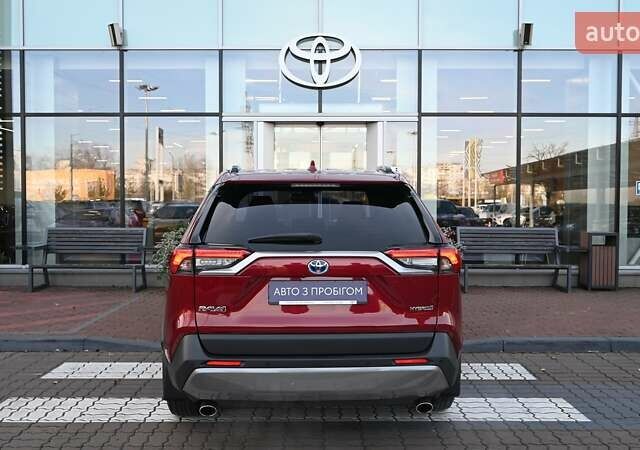 Червоний Тойота РАВ 4, об'ємом двигуна 2.49 л та пробігом 112 тис. км за 27900 $, фото 3 на Automoto.ua