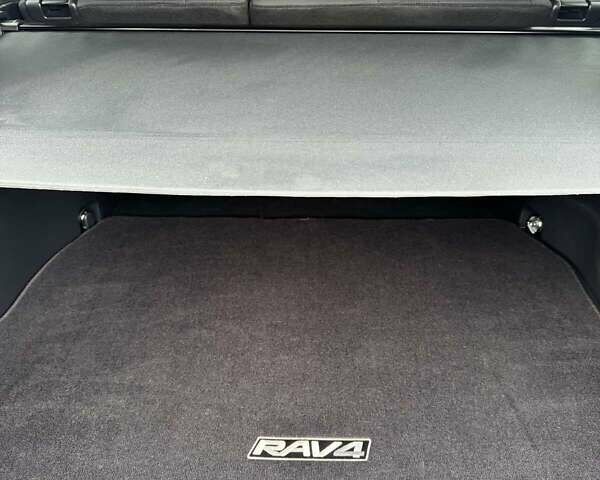 Красный Тойота РАВ 4, объемом двигателя 2.49 л и пробегом 70 тыс. км за 21400 $, фото 22 на Automoto.ua